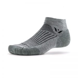Swiftwick PURSUIT One, merinovillasukat juoksuun ja pyöräilyyn